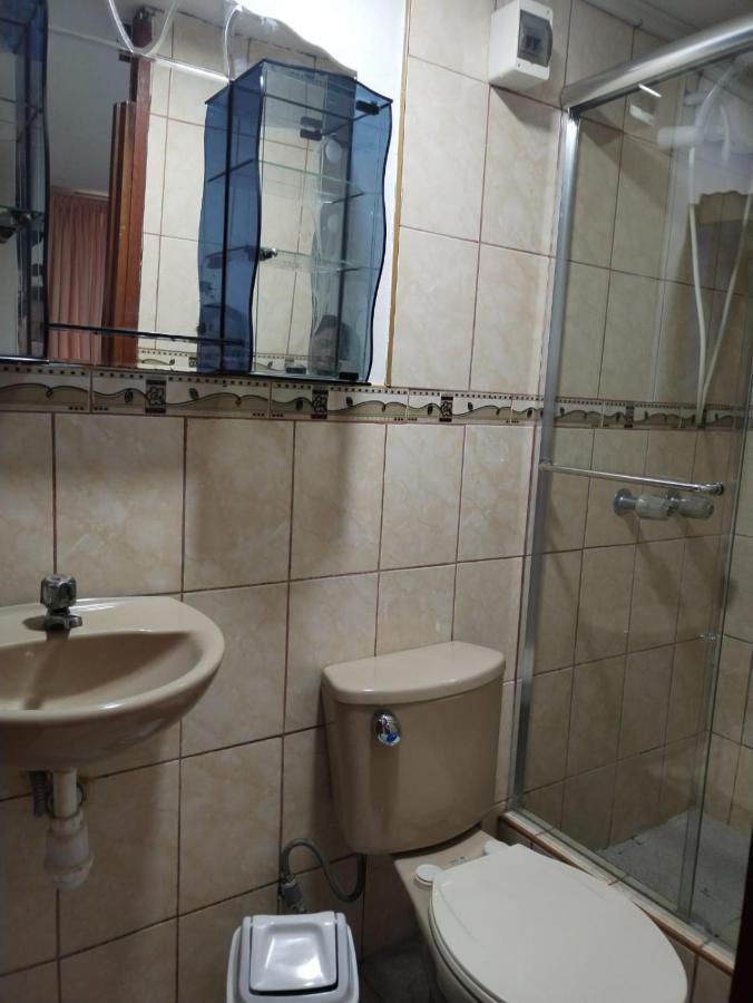 Hostal Turistico El Cajamarquez 利马 外观 照片
