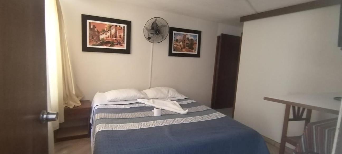 Hostal Turistico El Cajamarquez 利马 外观 照片